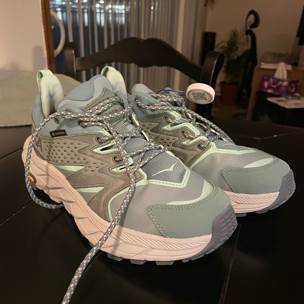 Hoka One One Anacapa GORE-TEX Low Trellis Mercury Women size 8.5 new w/out box